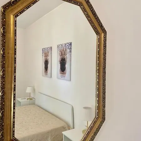 Loriano Apartment