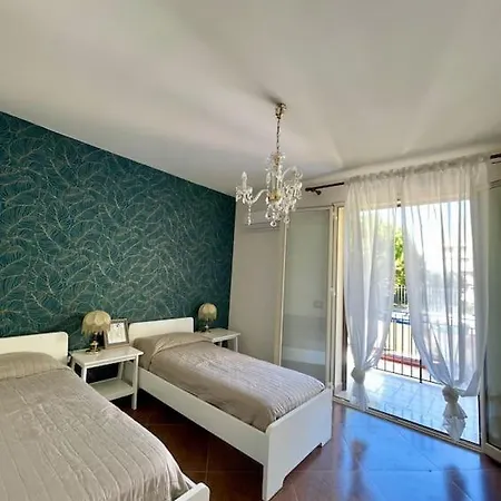 Apartment Loriano *