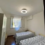 Loriano Lägenhet